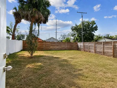 2601 E Lake Avenue Tampa FL 33610