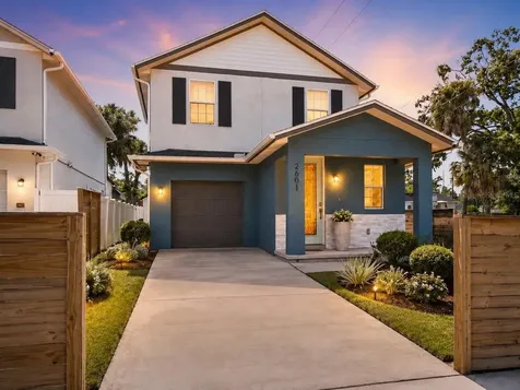 2601 E Lake Avenue Tampa FL 33610