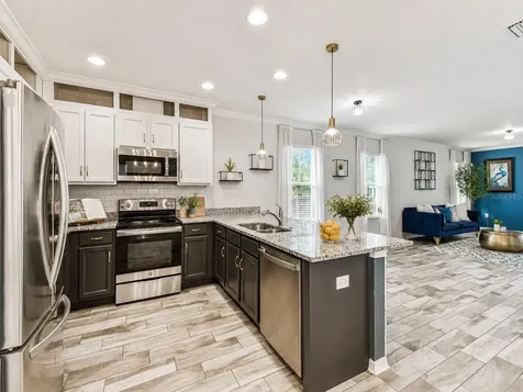 2601 E Lake Avenue Tampa FL 33610