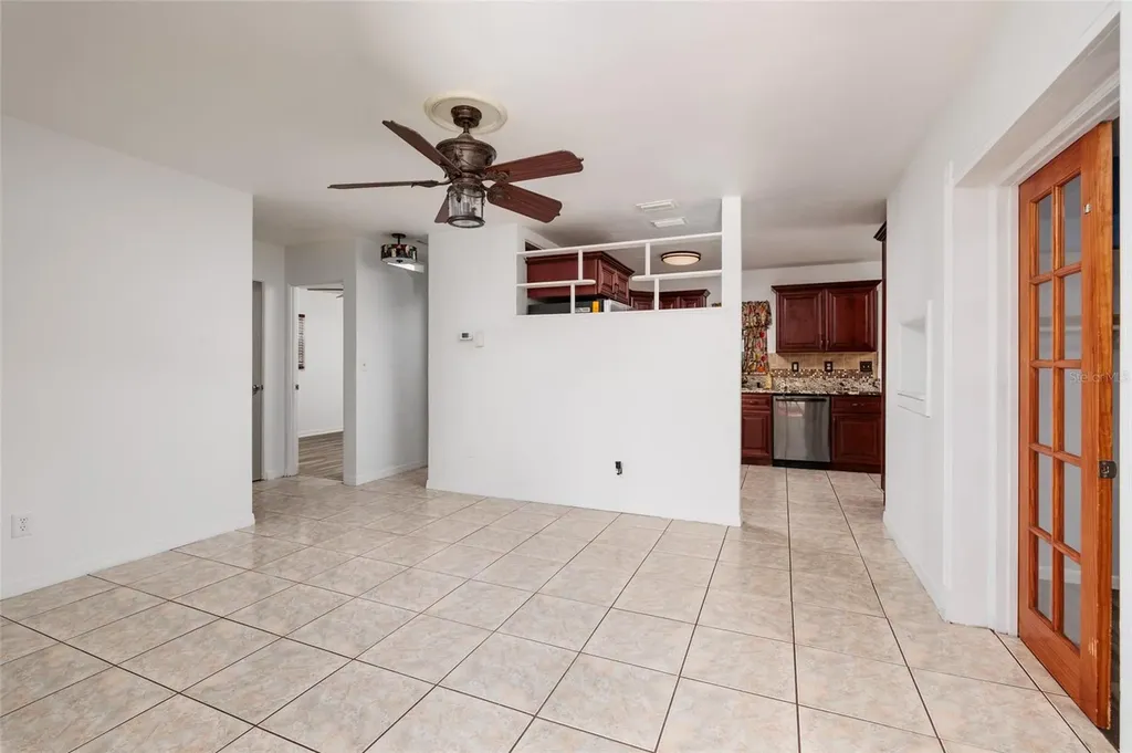 6275 51st Avenue N St Petersburg FL 33709