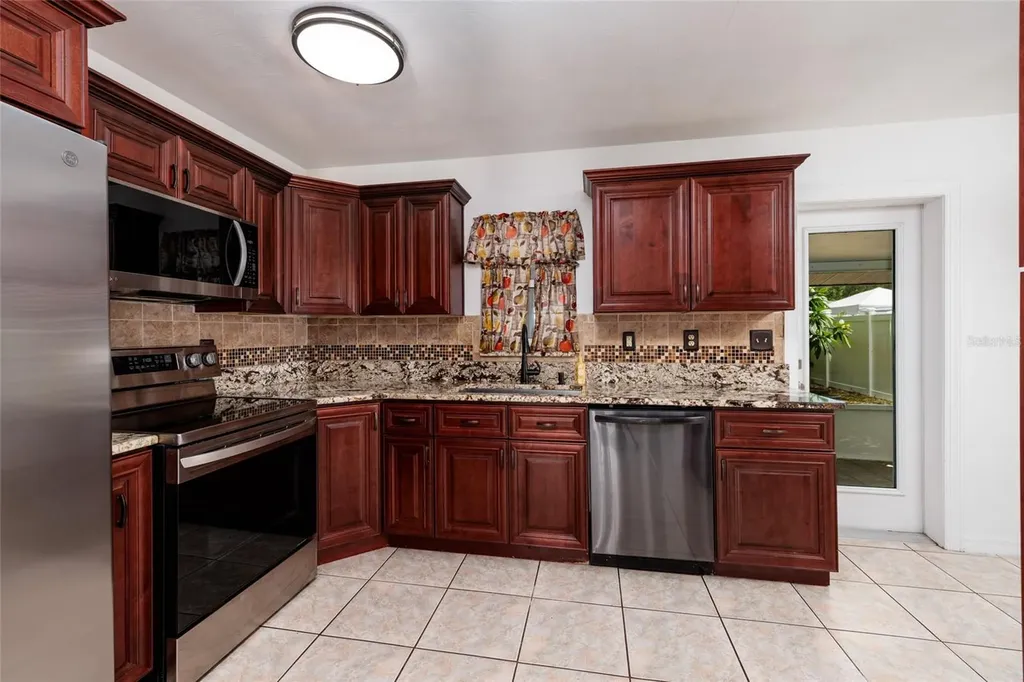 6275 51st Avenue N St Petersburg FL 33709