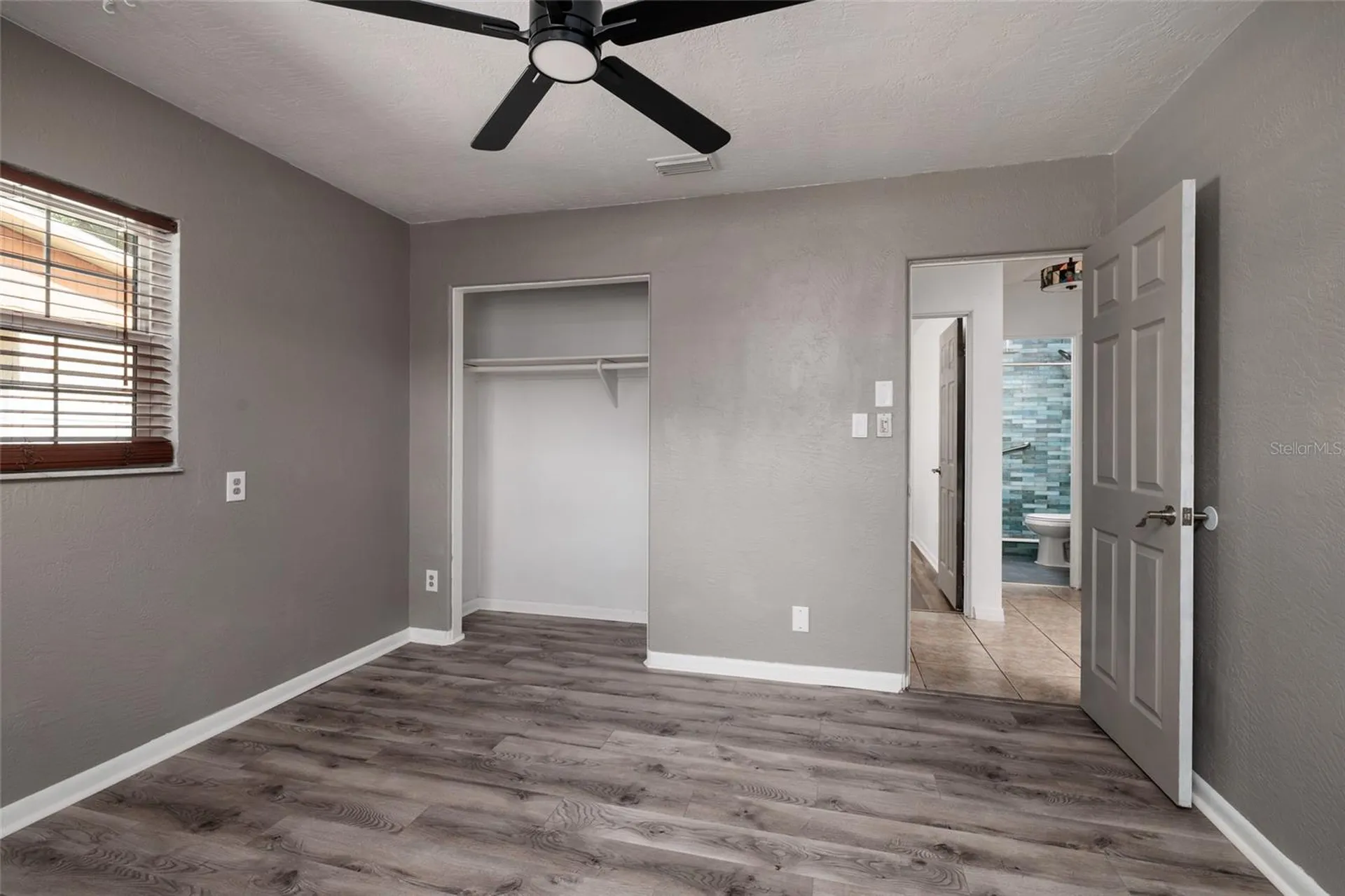 6275 51st Avenue N St Petersburg FL 33709