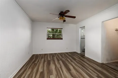 6275 51st Avenue N St Petersburg FL 33709