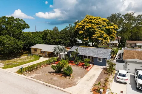 6275 51st Avenue N St Petersburg FL 33709