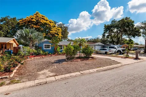 6275 51st Avenue N St Petersburg FL 33709