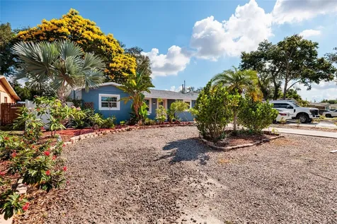 6275 51st Avenue N St Petersburg FL 33709