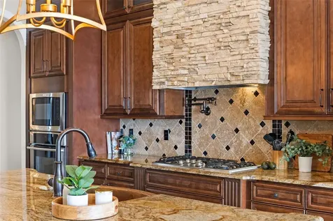 15592 Avenue Of The Arbors Winter Garden FL 34787