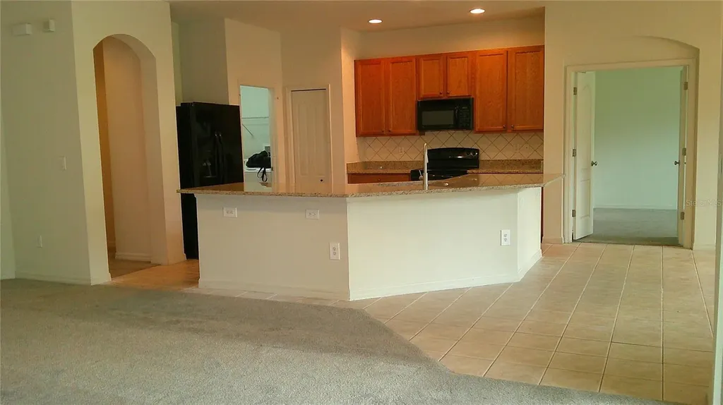 609 Cedar Waxwing Drive Brandon FL 33510