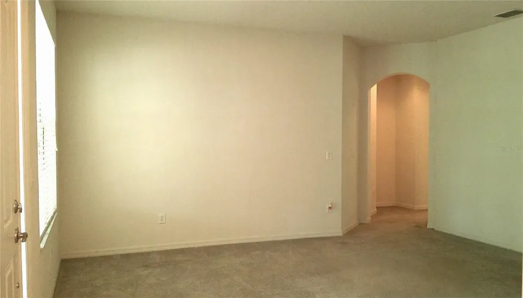 609 Cedar Waxwing Drive Brandon FL 33510
