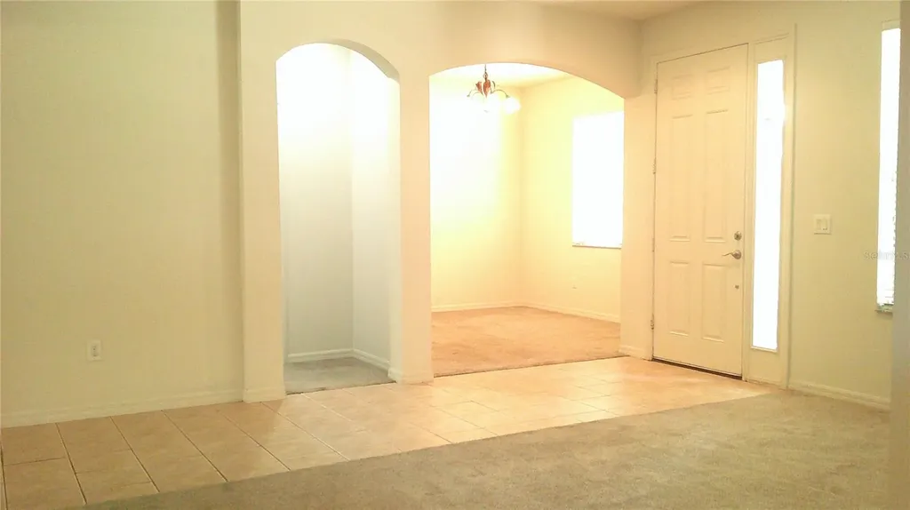 609 Cedar Waxwing Drive Brandon FL 33510