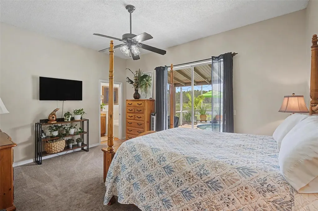 19027 Weatherstone Drive Tampa FL 33647