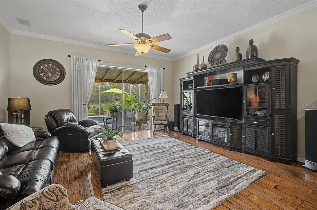 19027 Weatherstone Drive Tampa FL 33647