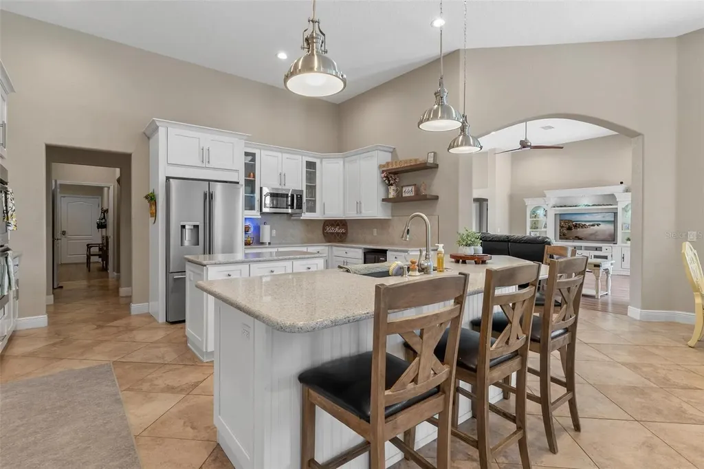 2587 NE 108th Lane Oxford FL 34484