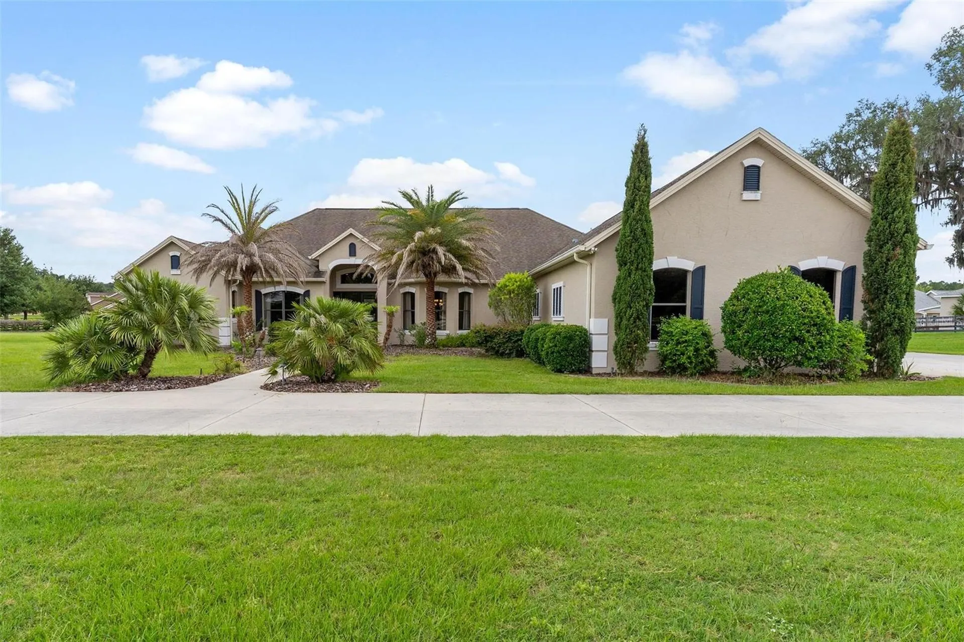 2587 NE 108th Lane Oxford FL 34484