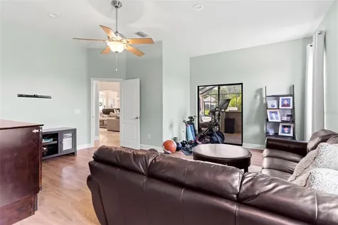 2587 NE 108th Lane Oxford FL 34484