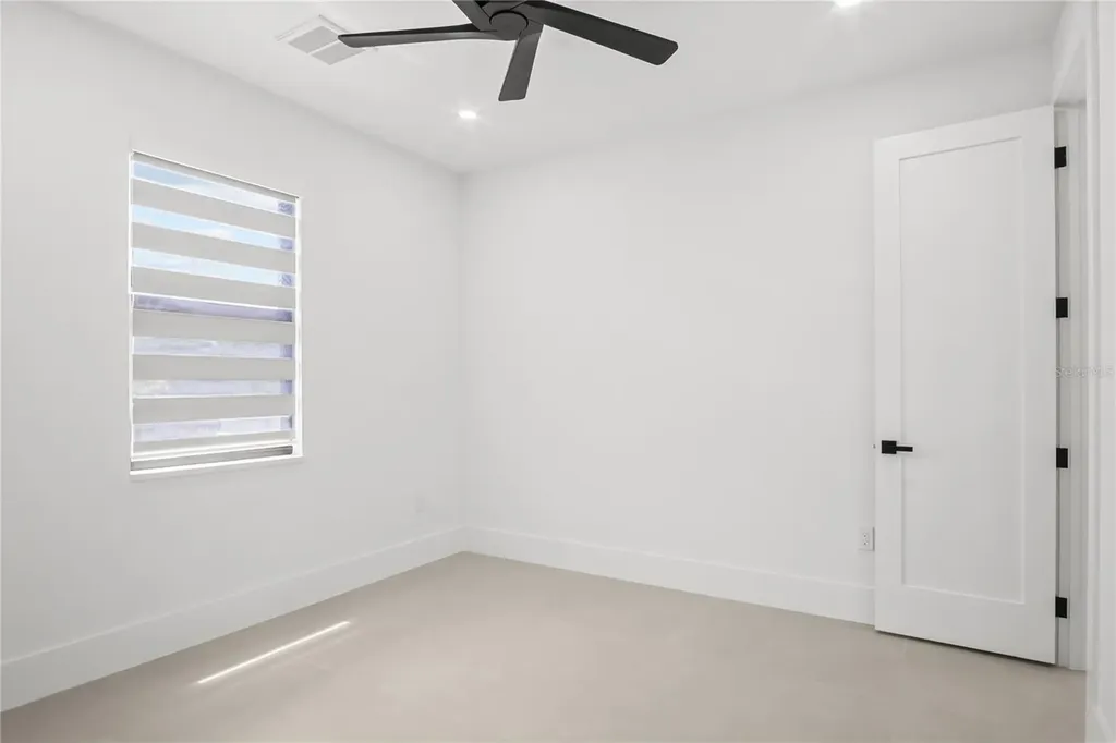 1709 SW 43rd Lane Cape Coral FL 33914