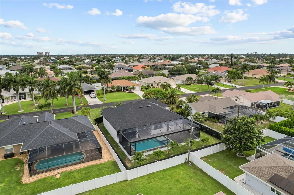 1709 SW 43rd Lane Cape Coral FL 33914