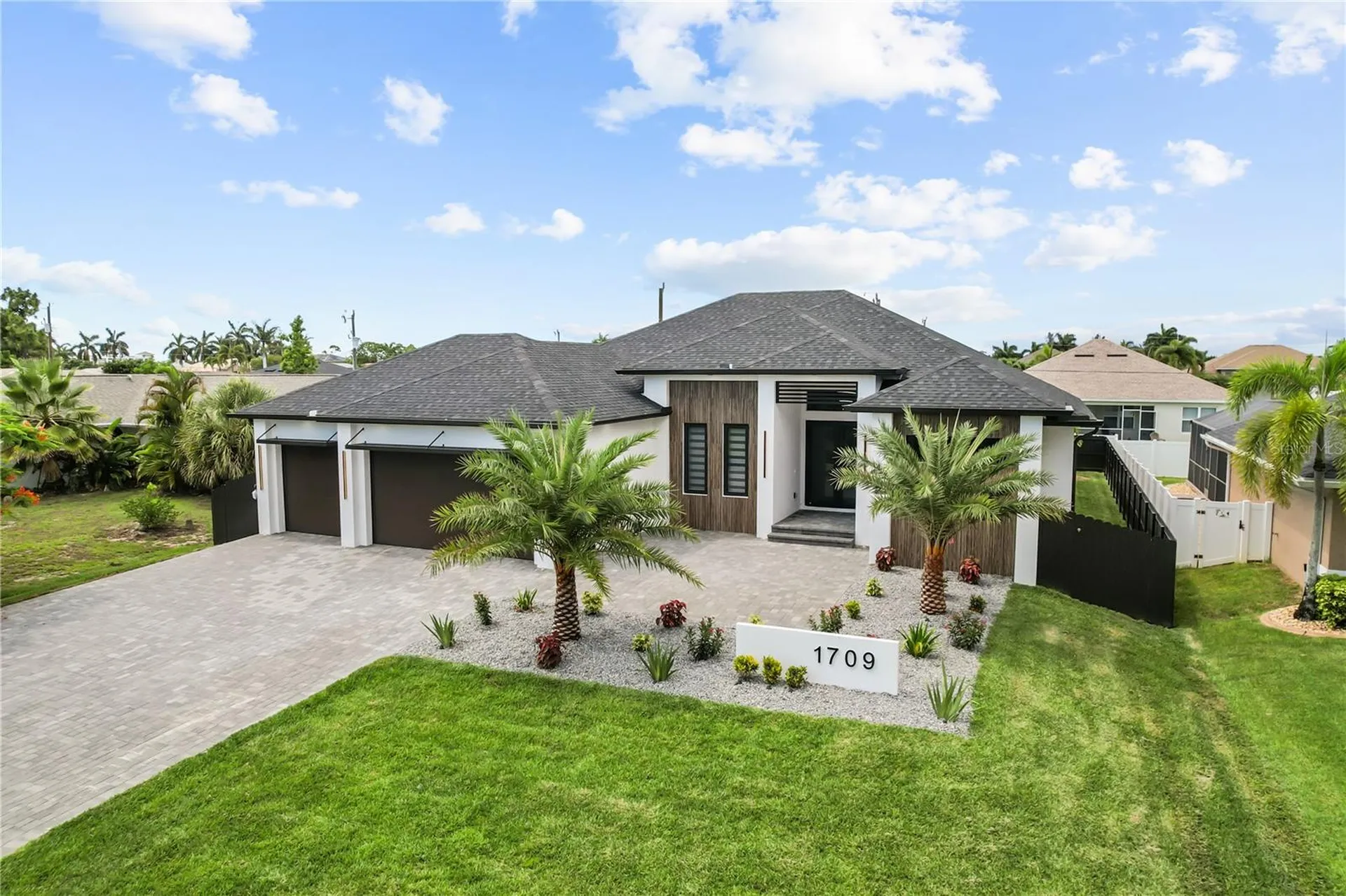 1709 SW 43rd Lane Cape Coral FL 33914