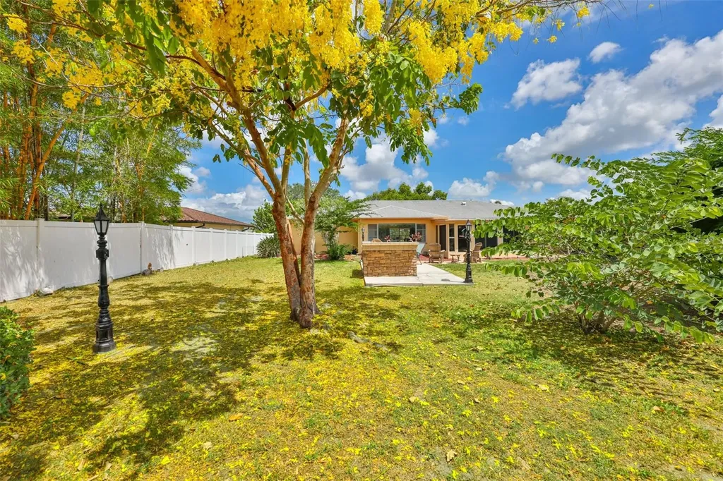 1706 Flamingo Lane Sun City Center FL 33573