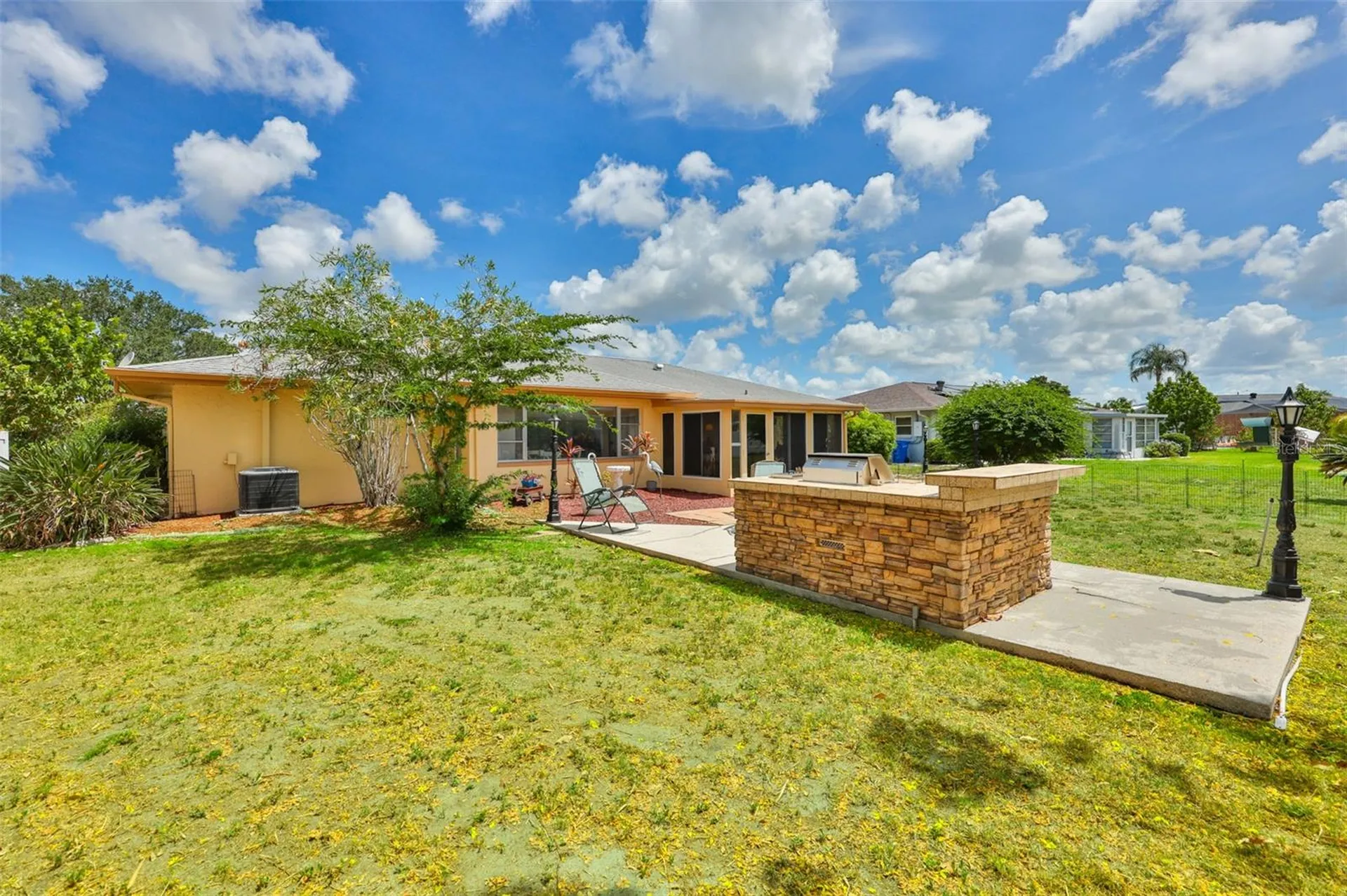 1706 Flamingo Lane Sun City Center FL 33573