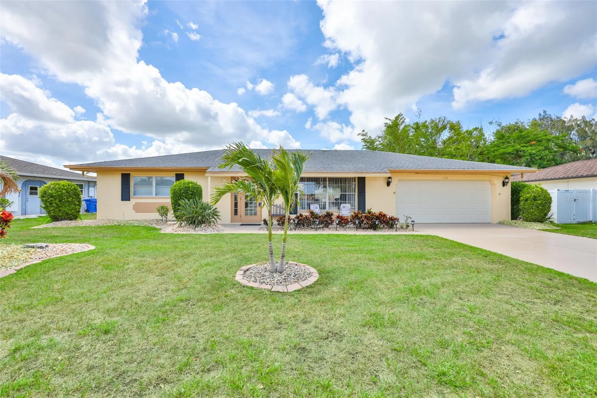 1706 Flamingo Lane Sun City Center FL 33573