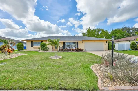 1706 Flamingo Lane Sun City Center FL 33573