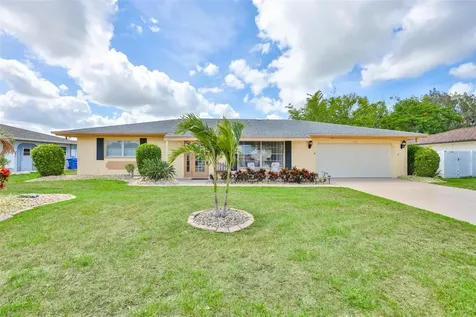 1706 Flamingo Lane Sun City Center FL 33573