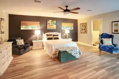 7609 Senrab Drive Bradenton FL 34209