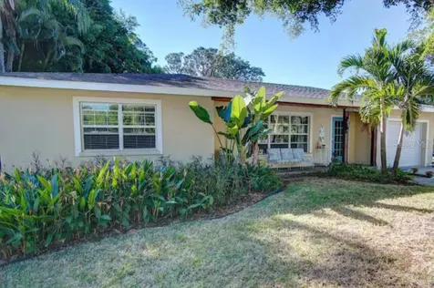 7609 Senrab Drive Bradenton FL 34209