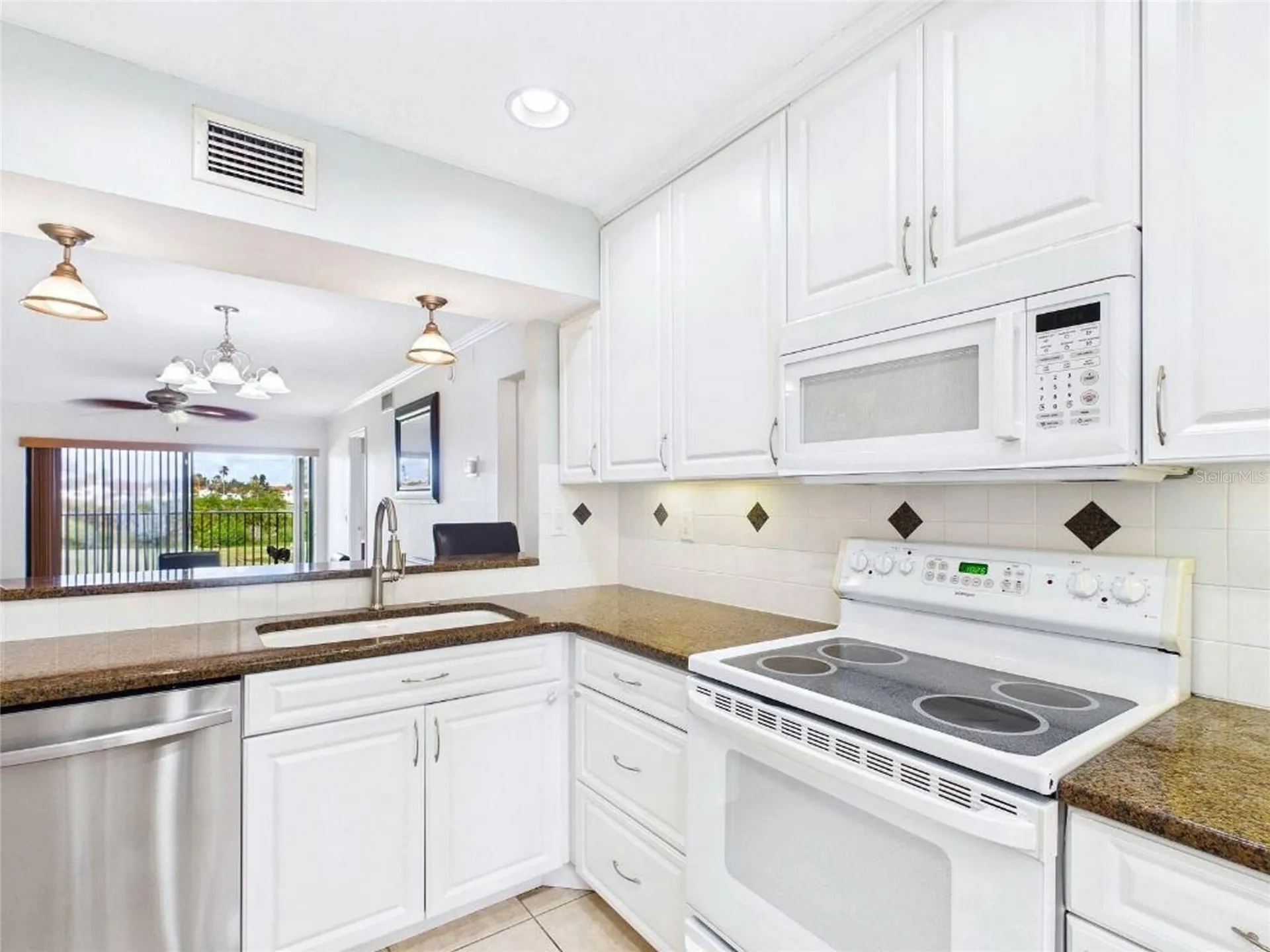 6335 Palma Del Mar Boulevard S St Petersburg FL 33715