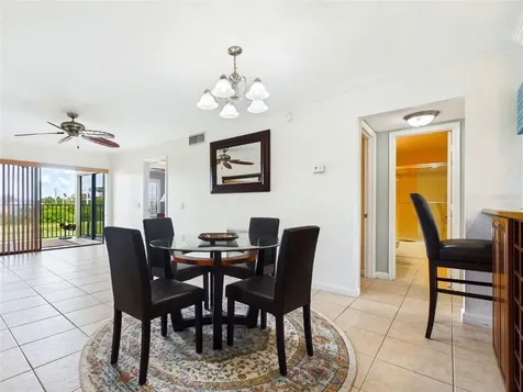 6335 Palma Del Mar Boulevard S St Petersburg FL 33715