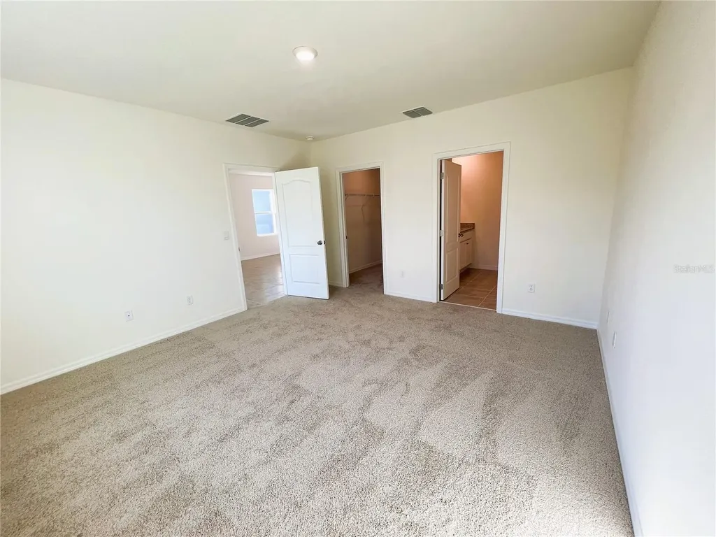 2127 Desert Rose Drive Davenport FL 33837