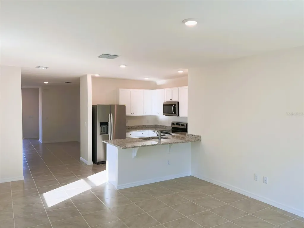 2127 Desert Rose Drive Davenport FL 33837