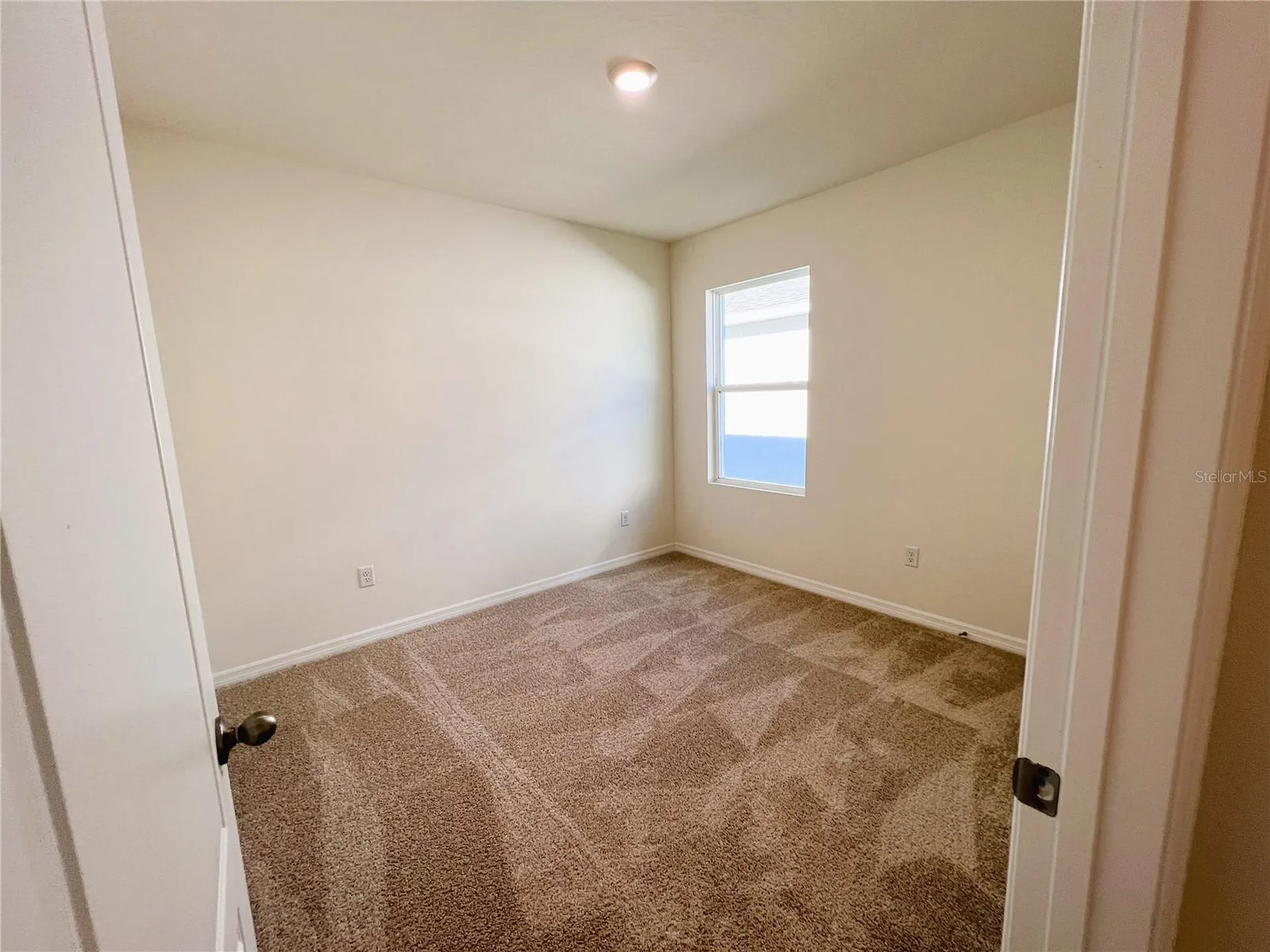 2127 Desert Rose Drive Davenport FL 33837