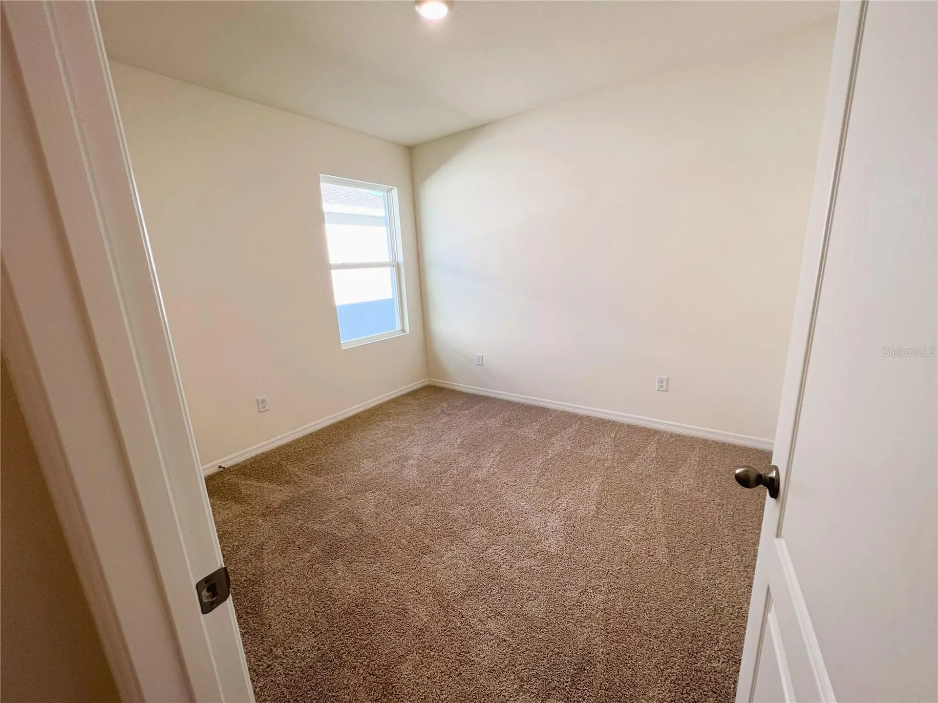 2127 Desert Rose Drive Davenport FL 33837