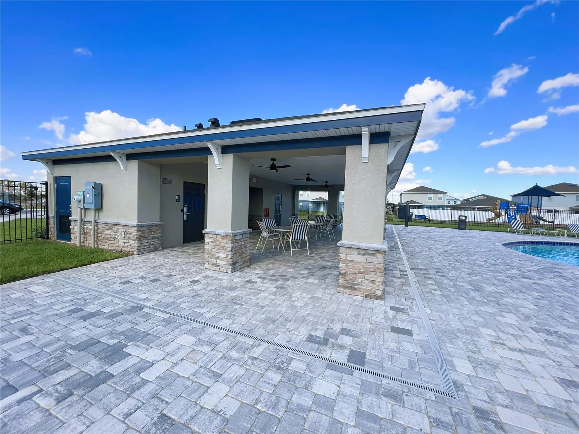 2127 Desert Rose Drive Davenport FL 33837