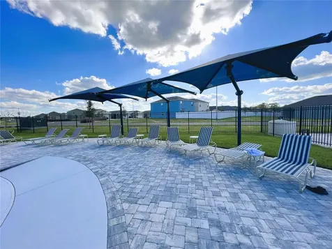 2127 Desert Rose Drive Davenport FL 33837
