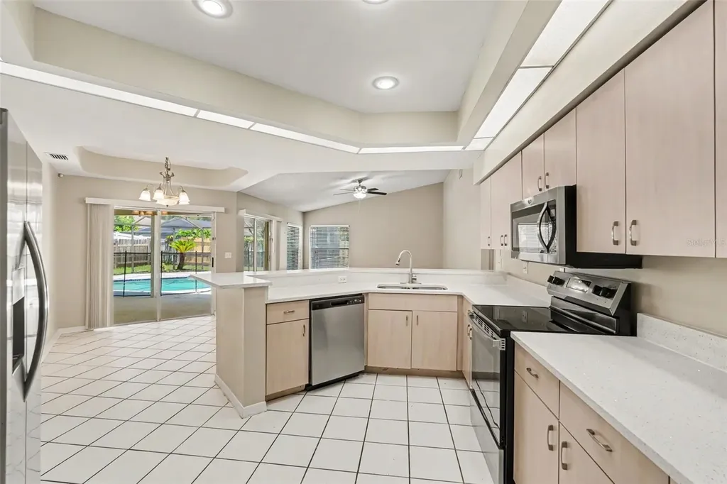 2909 Starmount Drive Valrico FL 33596