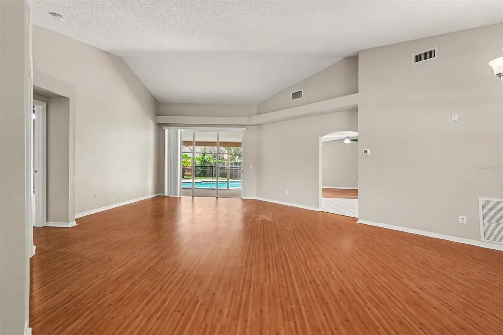 2909 Starmount Drive Valrico FL 33596