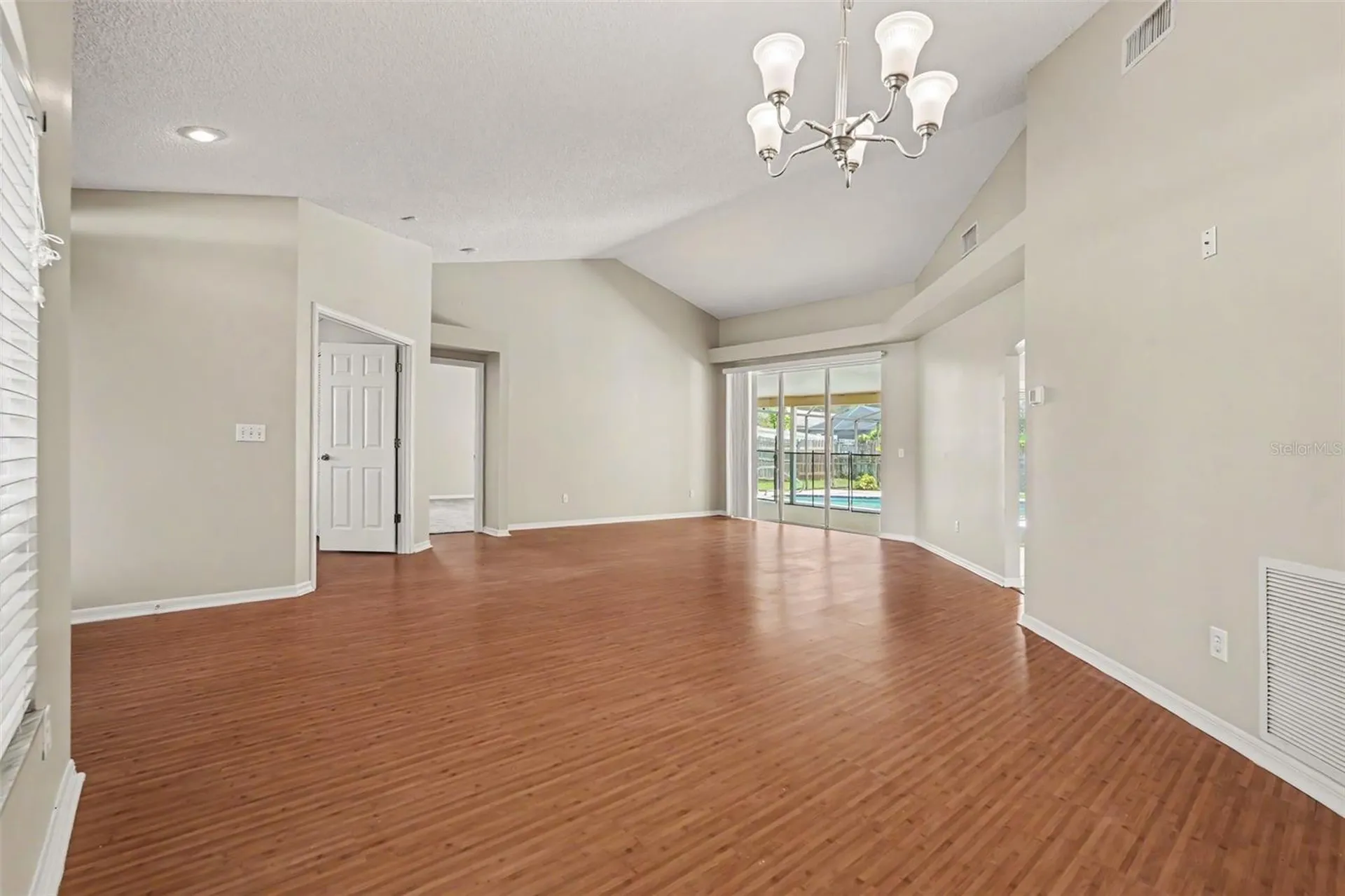 2909 Starmount Drive Valrico FL 33596