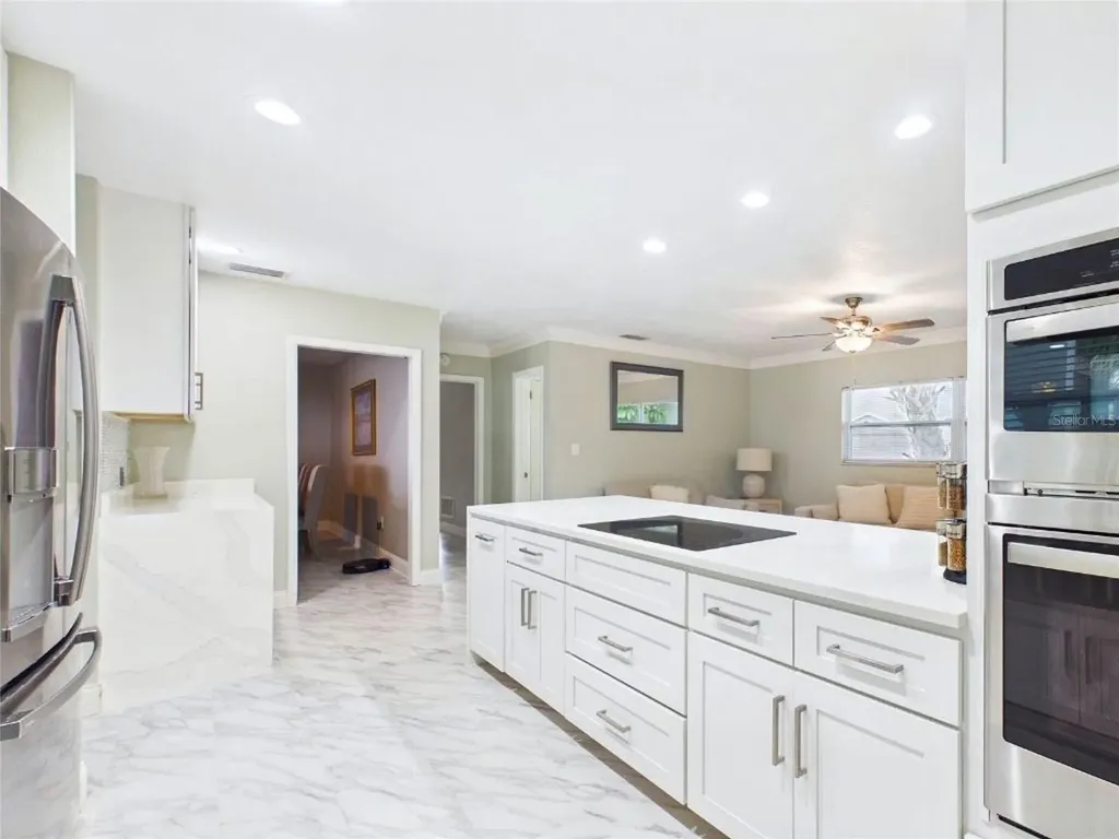 409 4th Avenue N Tierra Verde FL 33715