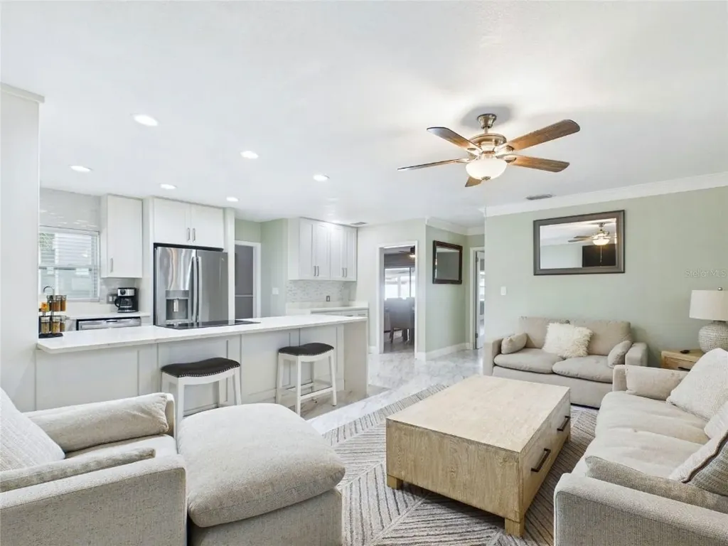 409 4th Avenue N Tierra Verde FL 33715