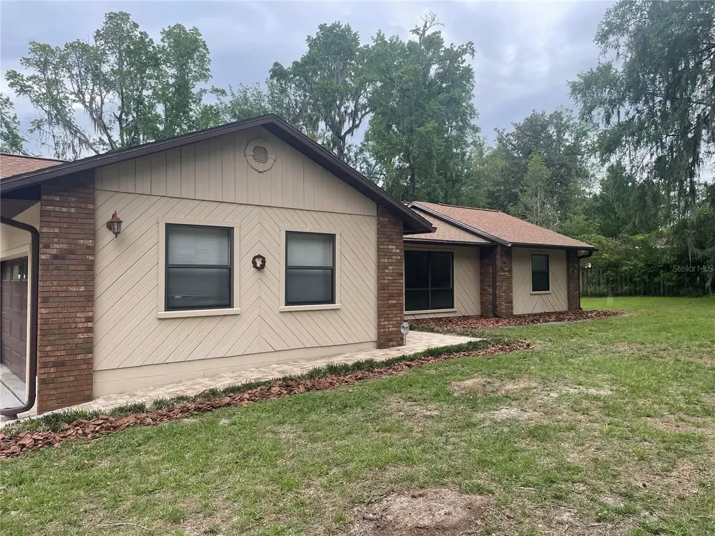 2421 NW 106th Drive Gainesville FL 32606