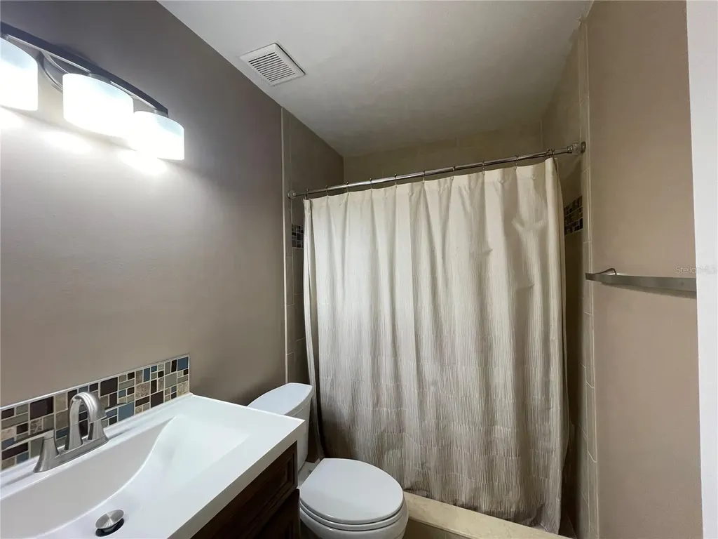 2421 NW 106th Drive Gainesville FL 32606