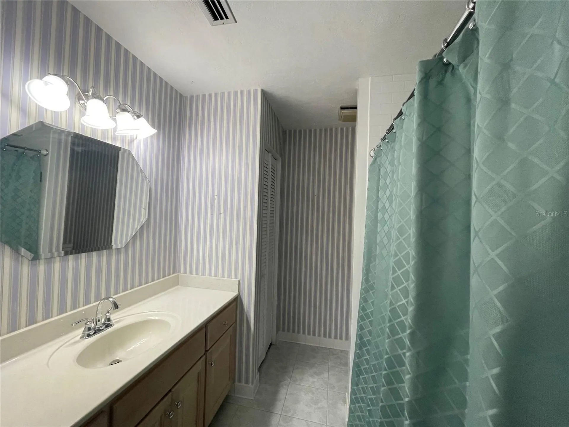 2421 NW 106th Drive Gainesville FL 32606