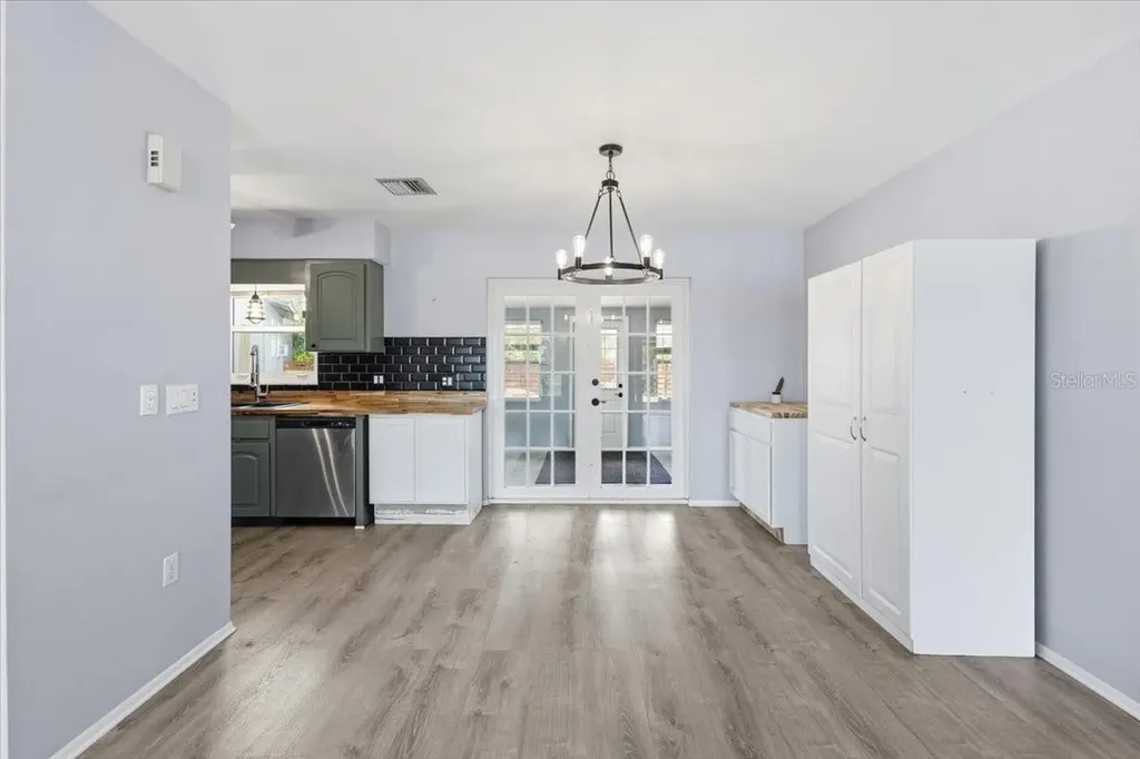 9601 Gulfstream Boulevard Englewood FL 34224