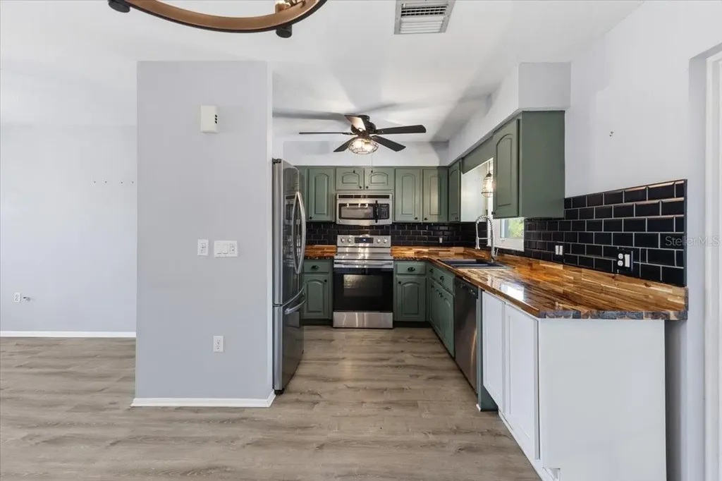 9601 Gulfstream Boulevard Englewood FL 34224