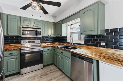 9601 Gulfstream Boulevard Englewood FL 34224