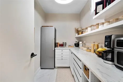 153 River Terrace Juncos PR 00777