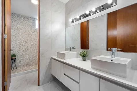 153 River Terrace Juncos PR 00777